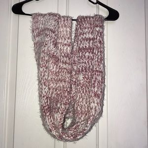 Infinity scarf, along with a hat, never been worn